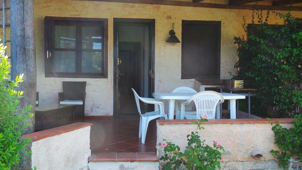 Residence Sottomonte Golfo Aranci Exterior foto