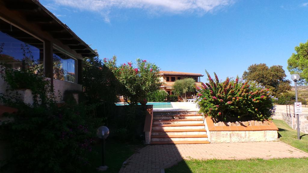 Residence Sottomonte Golfo Aranci Exterior foto